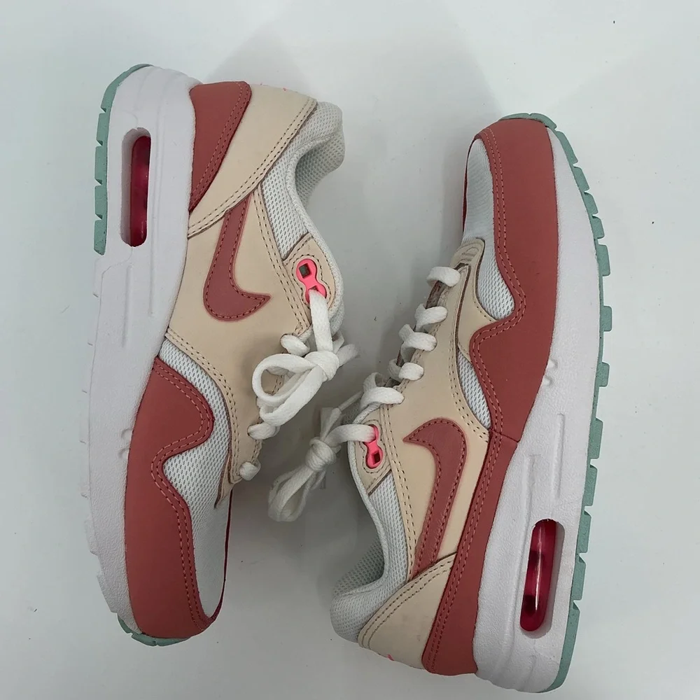 Nike AIR MAX 1 GS ‘Ice Cream’ Youth Sneakers in White, Cream & Terracotta